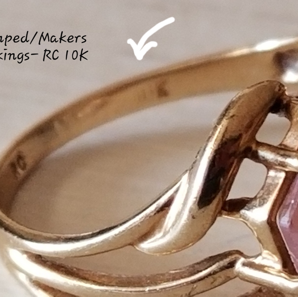 10K Gold CZ Statement Ring - Picture 7 of 11
